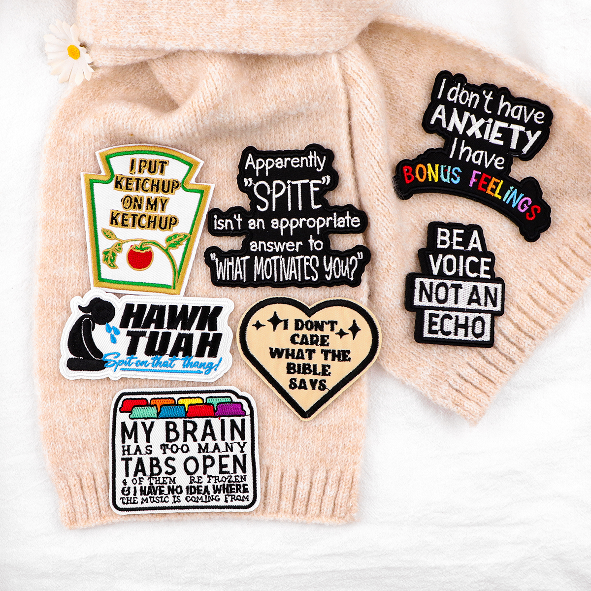Anime Elf Girl Badge Cartoon A - Anime Cosplay Quotes recension och pris